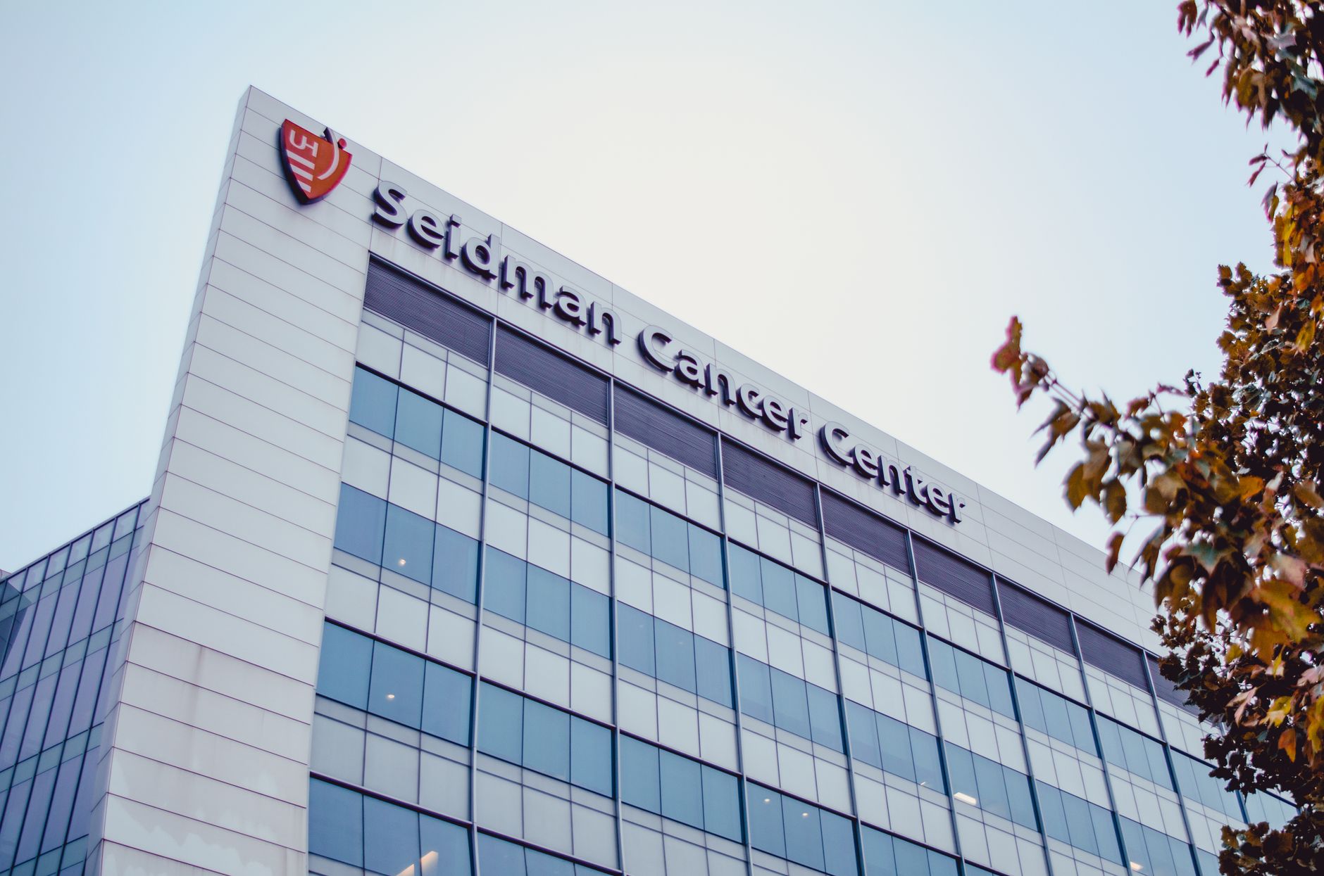 Asbestos Exposure at Bon Secours Hospital — Grosse Pointe, Michigan: What Workers and Tradesmen Need to Know
